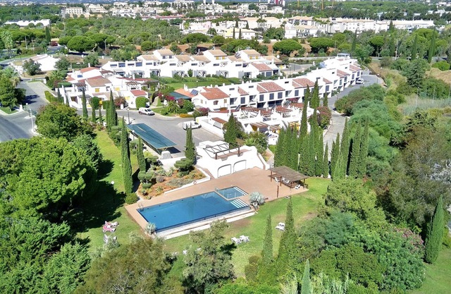 Vilamoura Club Villa 2 by Homing