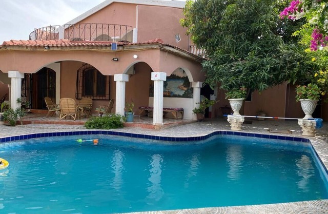 Villa 145 m² with swimming pool 100 metres from the sea Air conditioning in living room +1bedroom