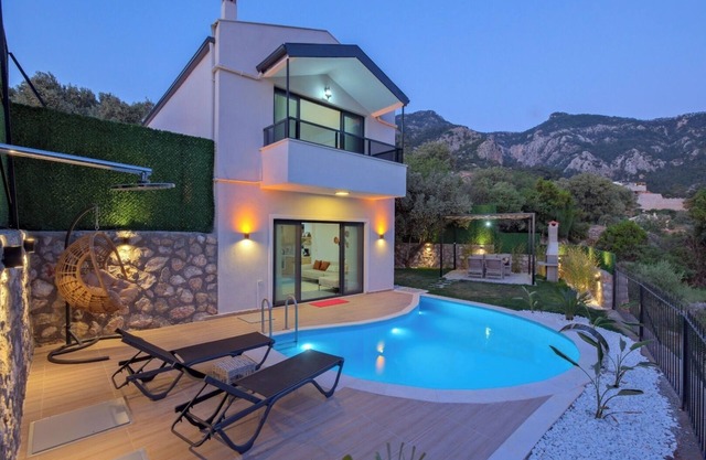 VILLA-14927, Honey moon villa with jacuzzi and sea view