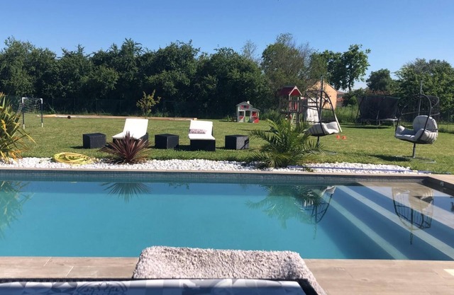 Villa 170m2 Avec Piscine et Très Grand Jardin