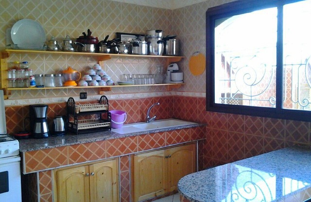Villa "5 Oliviers" with swimming pool - Les Amicales) - 2 min from the beach