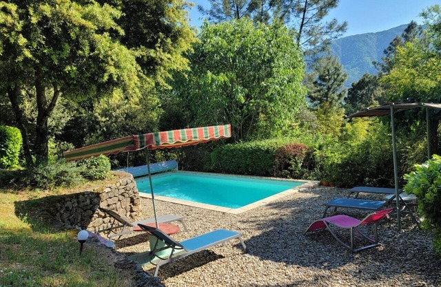 Villa 6 people with private pool, Les Mûriers.