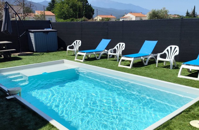 Villa 8/10 persons with swimming pool 🌴