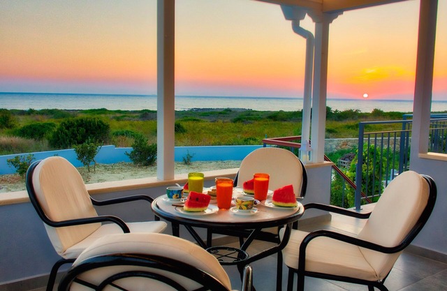 Villa Amalia - Where the sunset fills mind with the most beautiful of dreams.