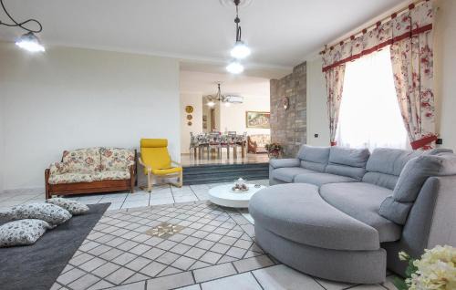 Villa Angela Holiday Apartment