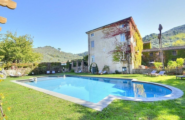 Villa Artemia: A splendid eighteenth-century three-story historical villa surrounded by a wonderful age-old park, with Free WI-FI.