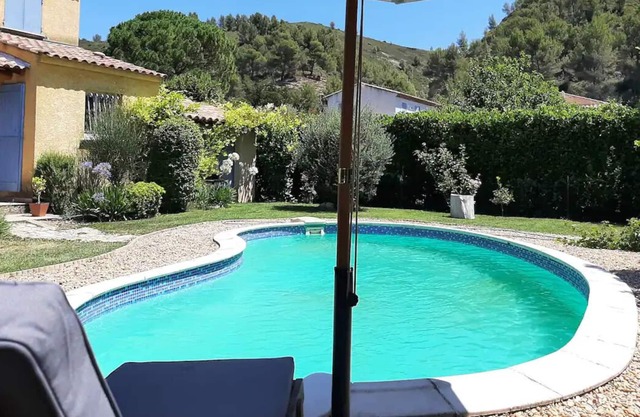 Villa Avec Piscine Entre Avignon et les Alpilles