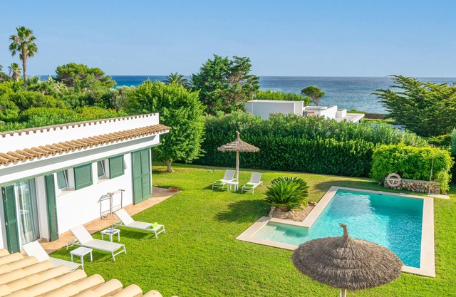 VILLA BINIMIGI - Spectacular villa with private pool. Free WiFi.