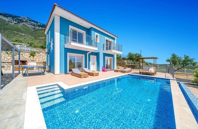 Villa Ble by Villa Plus