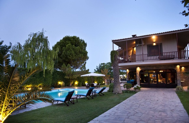 Villa Bona: A secluded villa < 50 min. from Athens Intl. Airport
