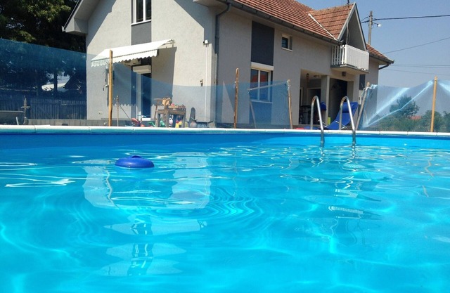 Villa Brigitte, Beautiful house with pool and all modern comforts .