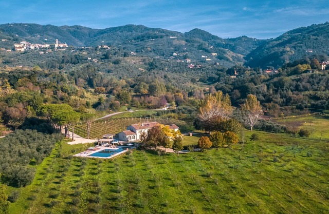 Villa Buggia - Six Bedroom Villa, Sleeps 12