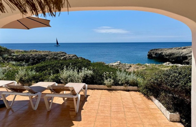 Villa by the sea/Binibeca