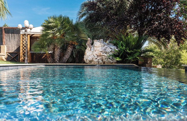 VILLA CAROL LUXURY five minutes from San Gimignano, Private Pool A/C WI-FI