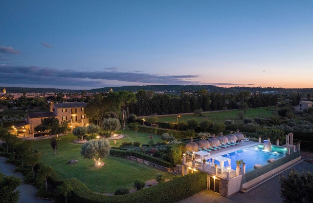 Villa 'Cas Metge Matas' with Private Pool, Wi-Fi and Air Conditioning