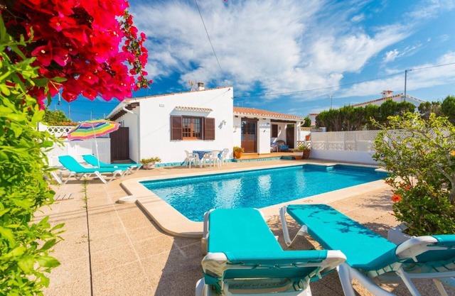 Villa Ca Nostra - Three Bedroom Villa, Sleeps 6