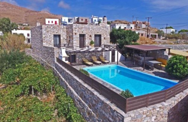 Villa Camellia is a beautiful stone house overlooking the sea.