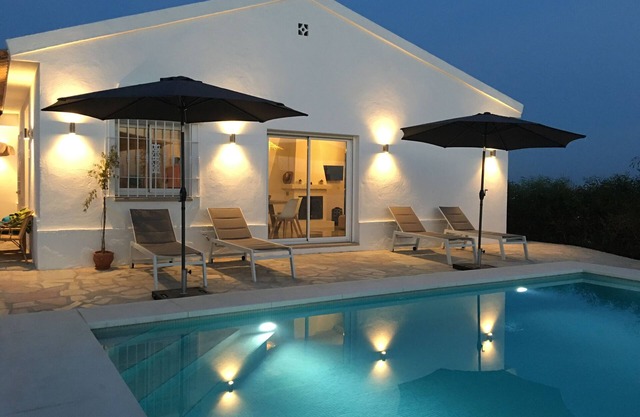 Villa "Casa El Faro" with Sea View, Private Pool & Wi-Fi