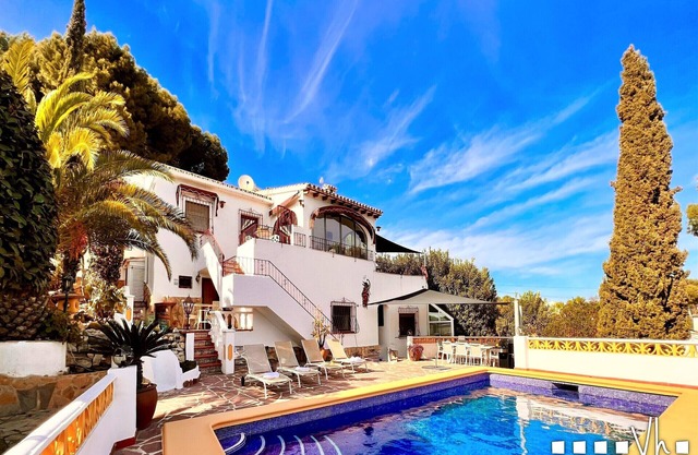 VILLA CHRIS - Spectacular sea views