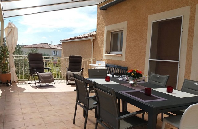 Villa Clim 120m² - Swimming pool, garden and terrace - 15 min from the sea and Montpellier