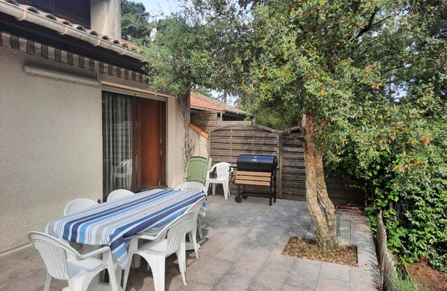 Villa confortable à Seignosse : plage, commerces et piste cyclable à proximité - FR-1-239-771