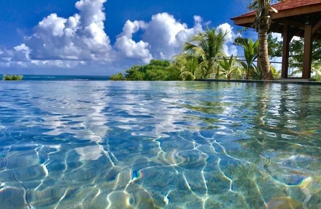 Villa Coralie/Domaine des Fonds Blancs: 5* Luxury Villa Rental @Martinique