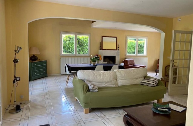 Villa * Coulommiers * Parcs des félins * Provins * Gîte de la moinerie