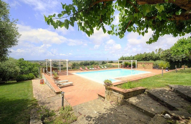 Villa dei Sorbi: A characteristic and welcoming three-story age-old farm house located on a hillside, facing the sea, with Free WI-FI.