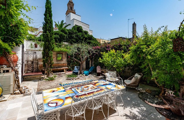 Villa 'Dimora In Palazzo Museo Raho' with Private Terrace, Wi-Fi and Air Conditioning