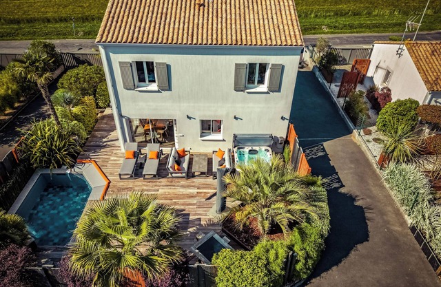Villa Eden : Luxury with swimming pool near the Charente vineyards