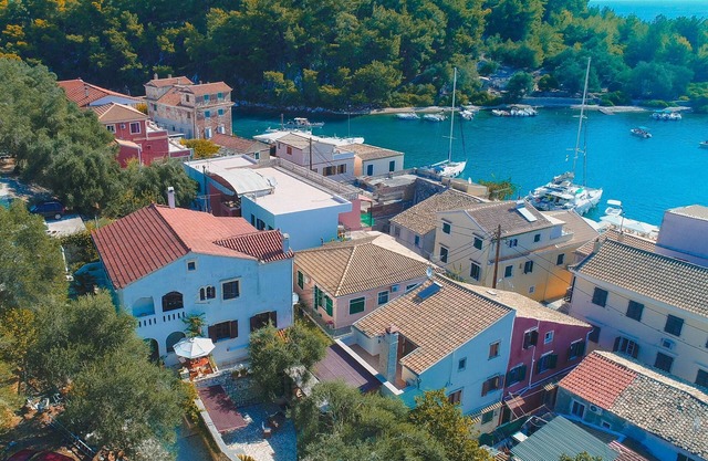 Villa Eleni: Gaios Waterfront House