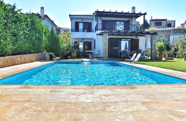 Villa ELITA, with private swimming pool,garden & sea-view.