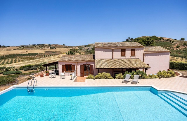 Villa Erice | 4 Bedrooms | Private Pool & Furnished Veranda with Dining Area | Surrounded by Nature | Erice | Trapani | Italy