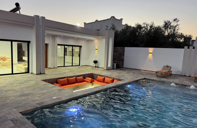 Villa Faneez - Tourist area