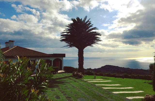 Villa Flor do Monte - A view that will take your breathe away
