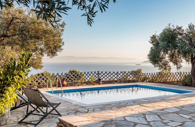 Villa Glikeria, W/pool, Lovely Sea Views And Close To Everything
