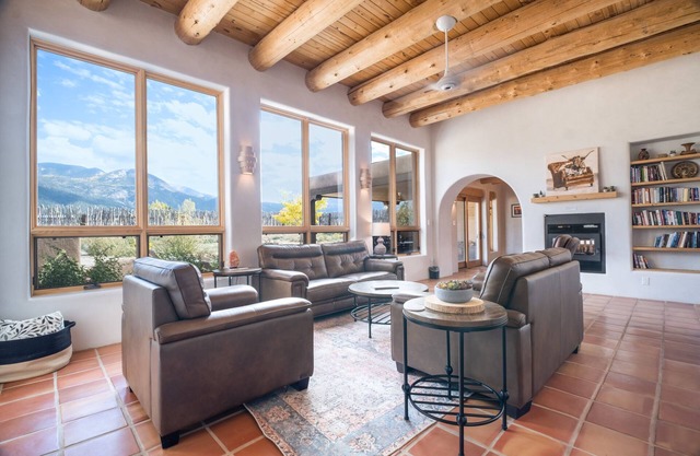 Villa Grande Vista - Arroyo Seco, NM
