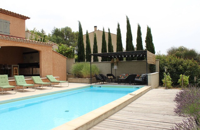 Villa "Hors des Vignes"