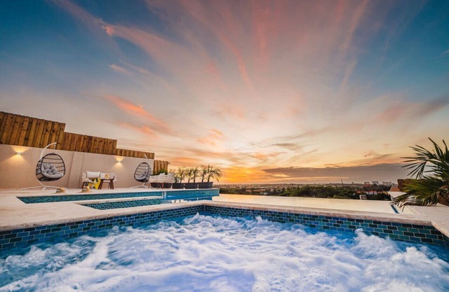 Villa Hoya by AtMonchi Stunning Sunset Views, Big Pool, HotTub, 8 sleeps
