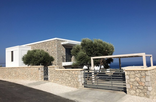 Villa in Rhodes near Ladiko Bay