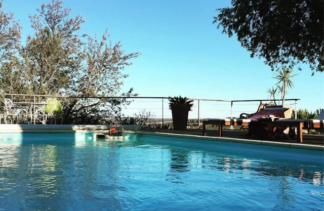 Villa in the garrigue ideal for families, friends or lovers.