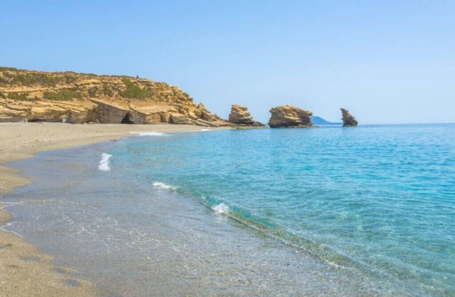 Villa Kadiani - Only 4km away from the beach