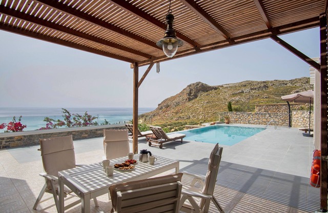 Villa Kambos, Xerokambos