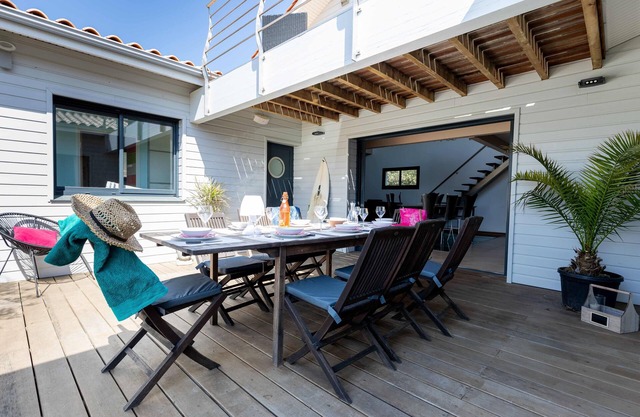 Villa "L'Olivier" Hourtin-plage 50 m from the ocean - Free access to water park
