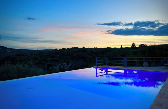 Villa Lenzo - Between nature and wonder