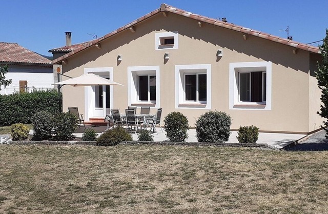 VILLA "LES LAVANDES"