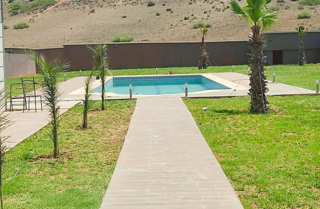 Villa Lina Exceptionnelle Avec sa Piscine Olympique de 18x6 m