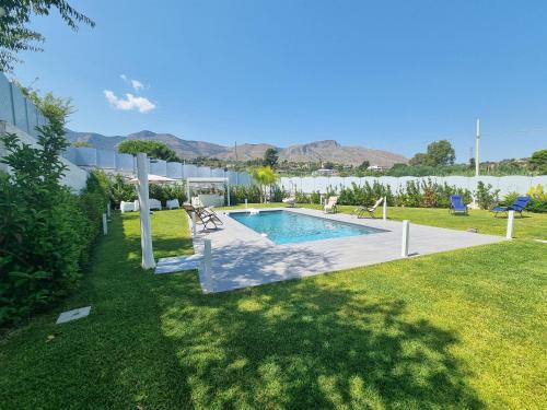 Villa Luna Blu by Holiday World
