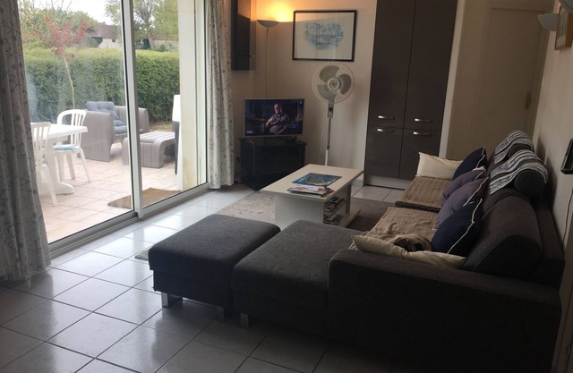 VILLA MADO FURNISHED HOUSE HOLIDAYS (classified * tourism)