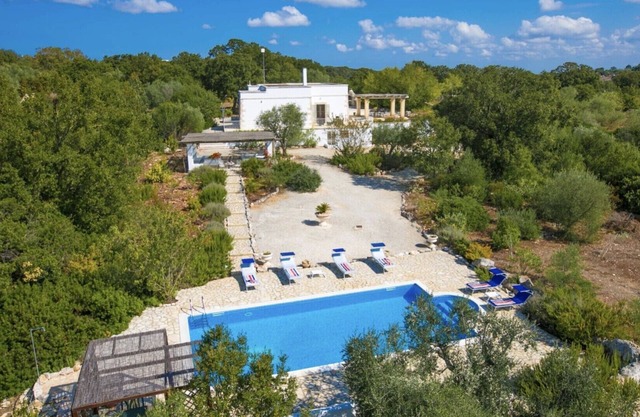 Villa Mandorle Spectacular Location .Breathtaking Views ,Private pool .wi fi
